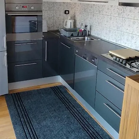 Mira Apartment *